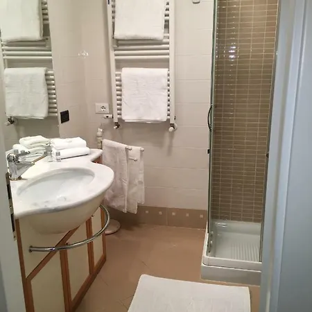 Zagara - Center Apartment Gardone Riviera